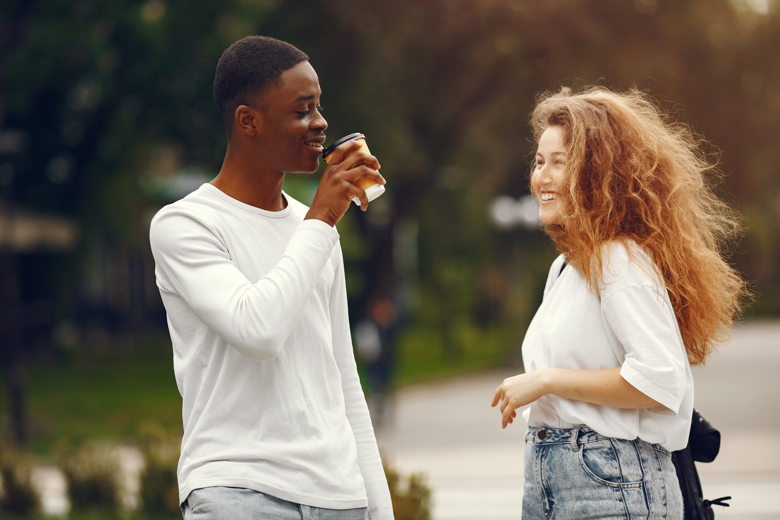 Master the Art of Approaching Women: Expert Tips