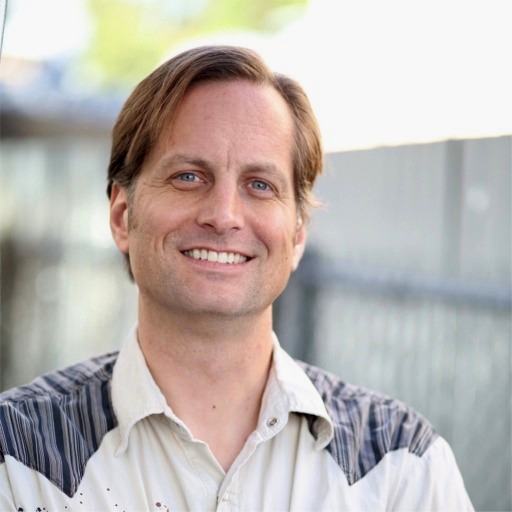 Nick Savoy, founder of Love Systems and dating coach